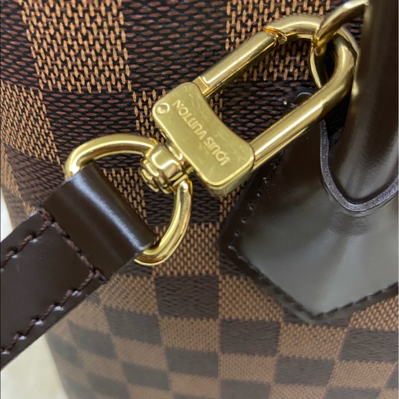 Louis Vuitton Handbag (Sold) - Picture 11 of 16